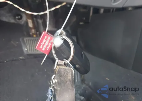 2011 Hyundai Sonata Hybrid z USA, uszkodzony, nr VIN KMHEC4A40BA017069